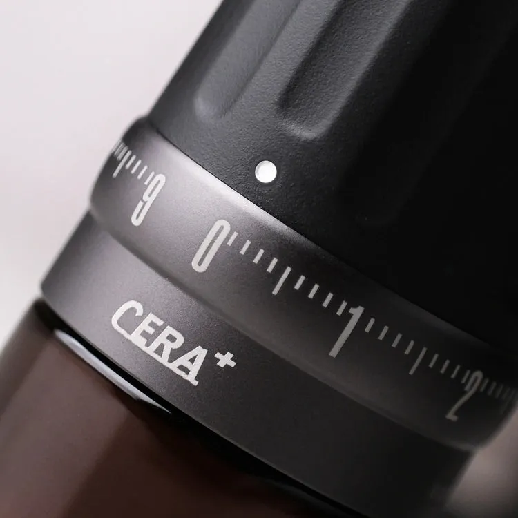 cera-plus-ceramite-portable-electric-coffee-grinder-01.webp