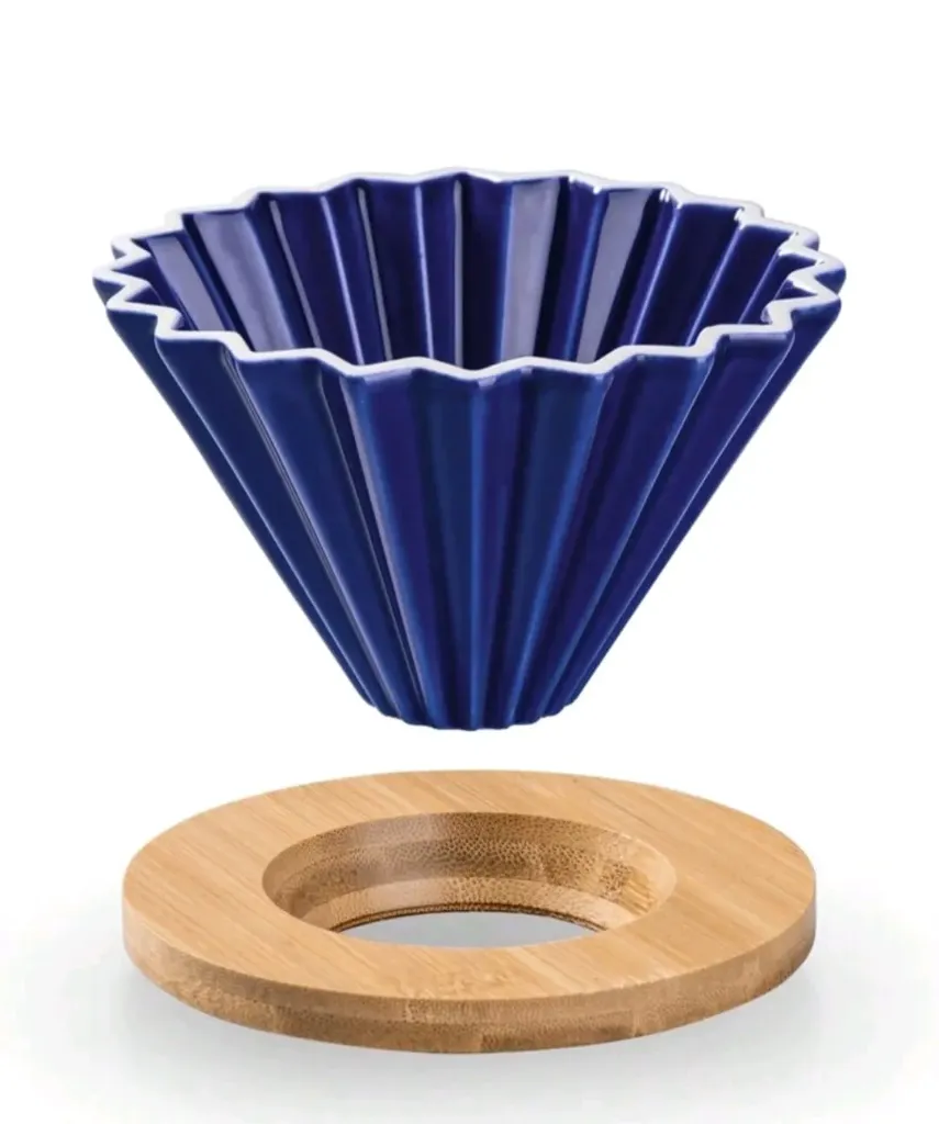 قمع اوريغامي مقاس 01 مع قاعدة خشبية