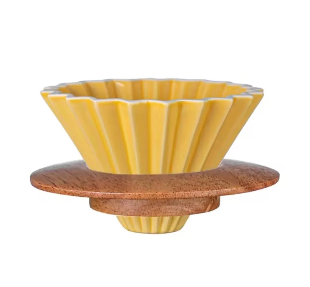 قمع اوريقامي مقاس 02 مع قاعدة خشبية